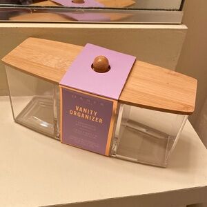 Oasis Vanity organizer